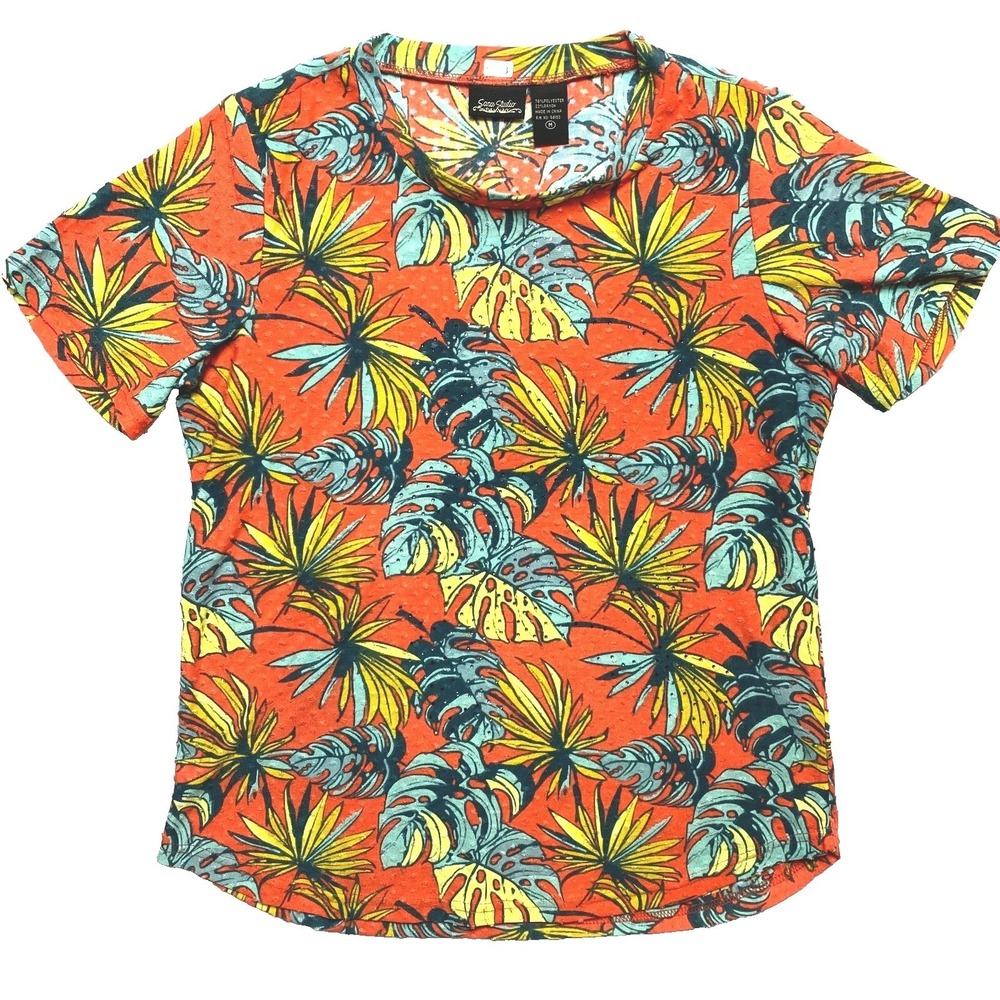 Sara Studio Shirt Womens Medium Red Short Sleeves Floral All Over Print Top